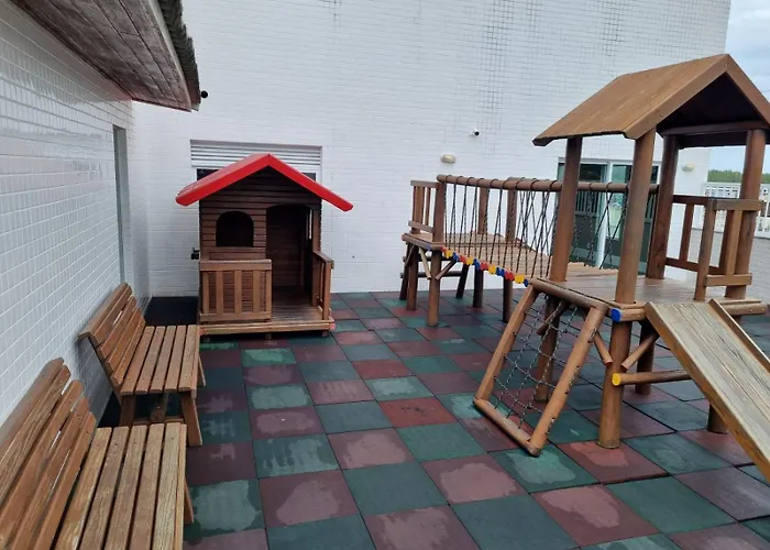 Apartamento em frente a Praia Grande Condomínio Le Bon Vivant Arraial do Cabo